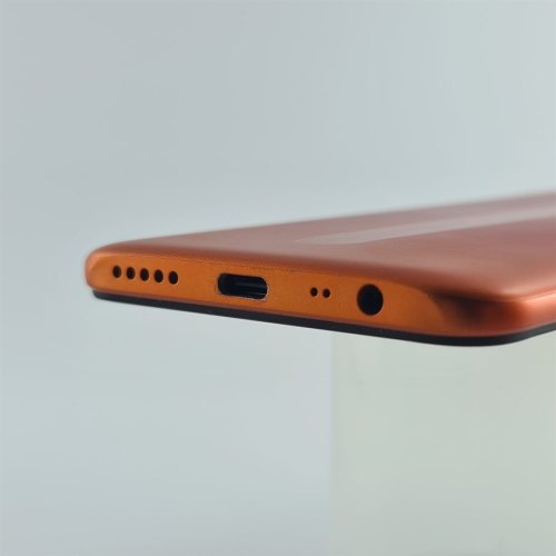 Смартфон Xiaomi Redmi 8A 32 GB Sunset Red USED **