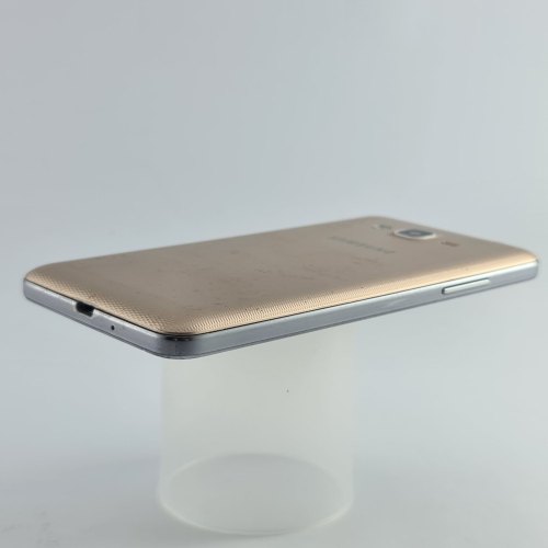 Смартфон Samsung Galaxy J2 2018 16 GB Gold USED **
