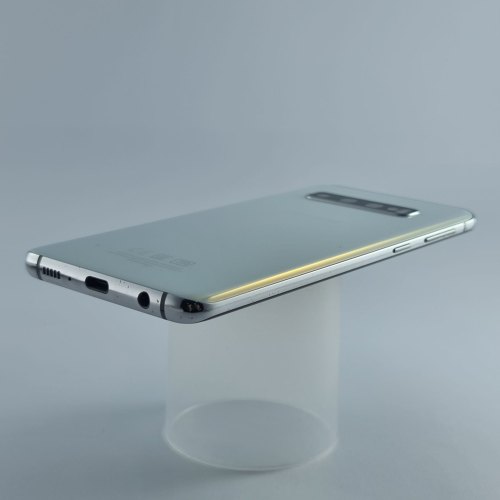 Смартфон Samsung Galaxy S10 128 GB Black USED **