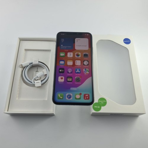 Смартфон Apple iPhone 11 Pro Max 256 GB Midnight Green USED **