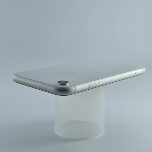 Смартфон Apple iPhone Xr 128 GB White USED **