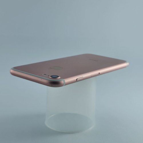 Смартфон Apple iPhone 7 128 GB Rose Gold USED **