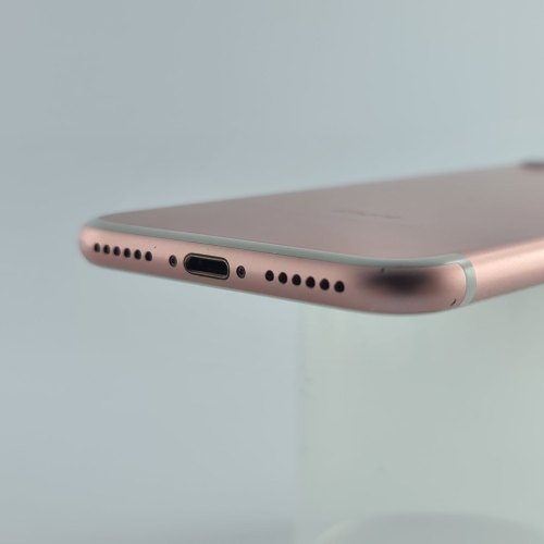 Смартфон Apple iPhone 7 128 GB Rose Gold USED **