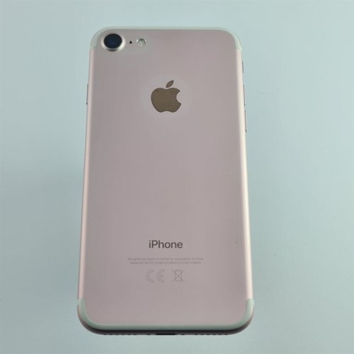 Смартфон Apple iPhone 7 32 GB Rose Gold USED **
