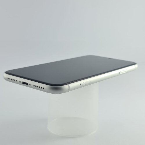 Смартфон Apple iPhone Xr 128 GB White USED **