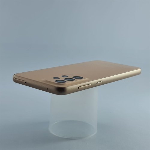 Смартфон Samsung Galaxy A33 128 GB Orange USED **