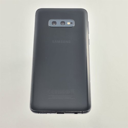 Смартфон Samsung Galaxy S10e 128 GB Black USED **