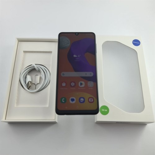 Смартфон Samsung Galaxy M22 128 GB Black USED **