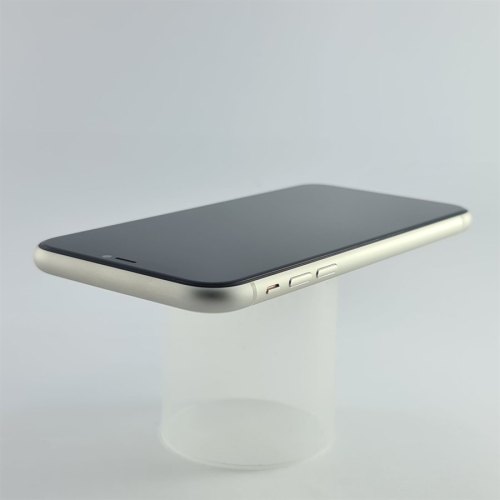 Смартфон Apple iPhone 11 128 GB White USED **