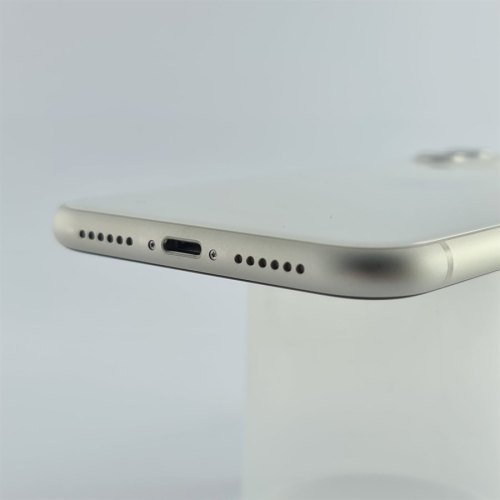Смартфон Apple iPhone 11 128 GB White USED **