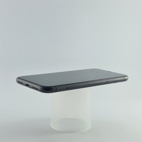 Смартфон Apple iPhone 11 128 GB Black USED **