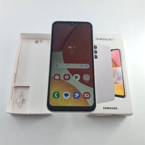 Смартфон Samsung Galaxy A14 64 GB Silver USED **