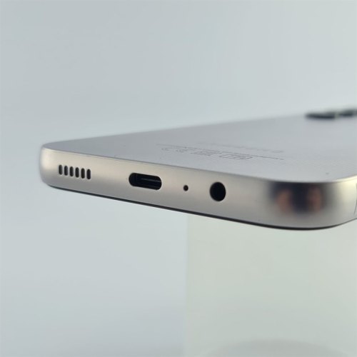 Смартфон Samsung Galaxy A14 64 GB Silver USED **