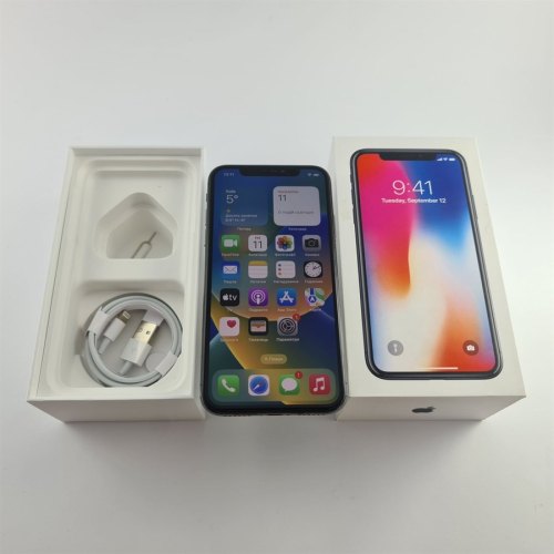 Смартфон Apple iPhone X 64 GB Space Gray USED **