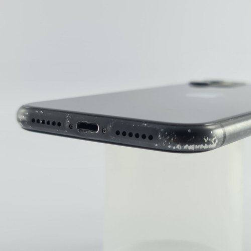 Смартфон Apple iPhone 11 128 GB Black USED **