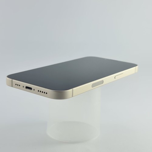 Смартфон Apple iPhone 13 256 GB Starlight USED **