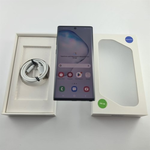 Смартфон Samsung Galaxy Note 10 256 GB Black USED **