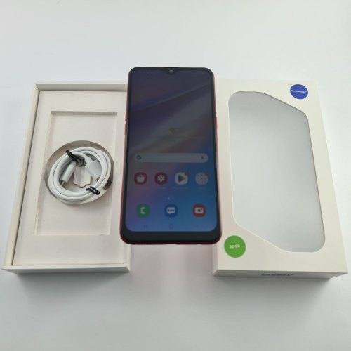 Смартфон Samsung Galaxy A10s 32 GB Red USED **