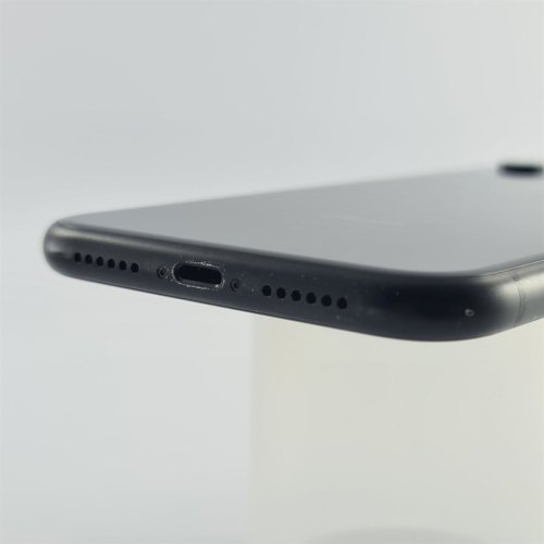 Смартфон Apple iPhone Xr 64 GB Black USED **