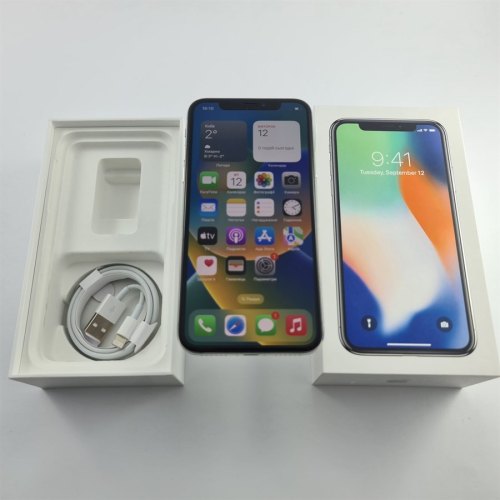 Смартфон Apple iPhone X 64 GB Silver USED **