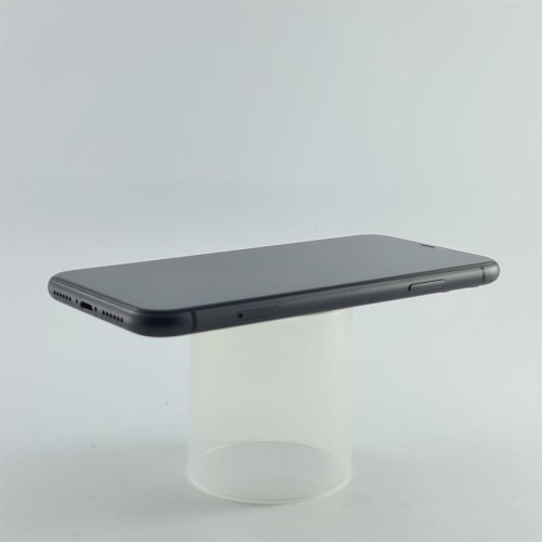 Смартфон Apple iPhone 11 128 GB Black USED **