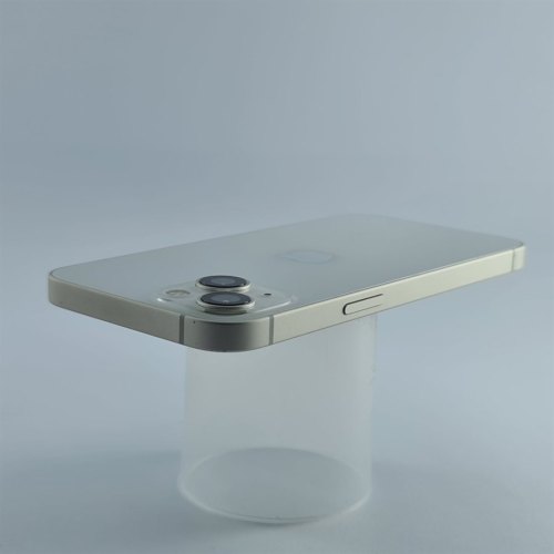 Смартфон Apple iPhone 13 128 GB Starlight USED **