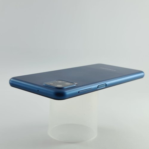 Смартфон Samsung Galaxy A12 32 GB Blue USED **