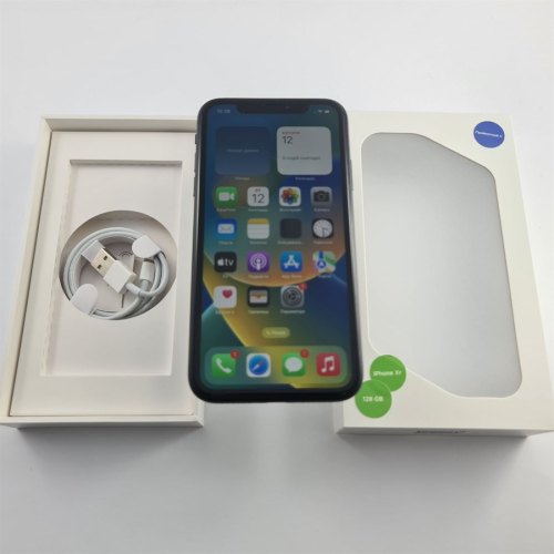 Смартфон Apple iPhone Xr 128 GB Black USED **