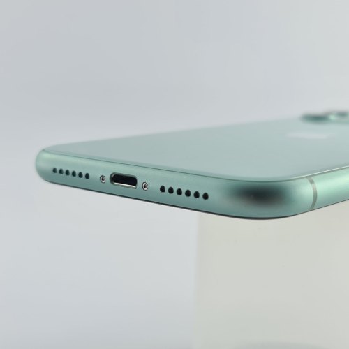 Смартфон Apple iPhone 11 256 GB Green USED **