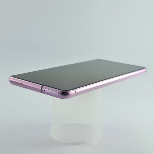 Смартфон Samsung Galaxy S20 FE 128 GB Cloud Lavender USED **