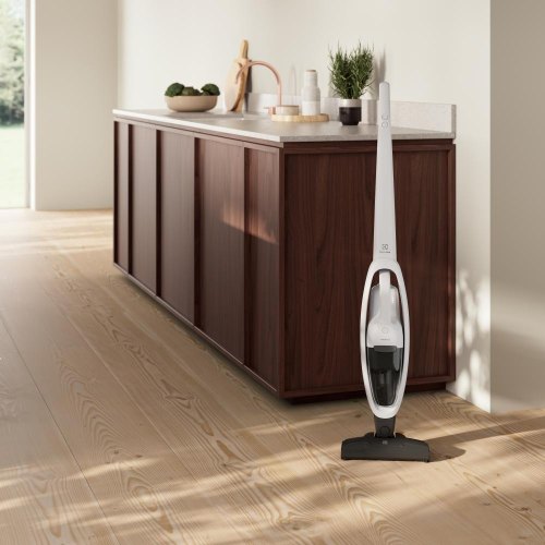 Пилосос акумуляторний ELECTROLUX ES31CB18SH