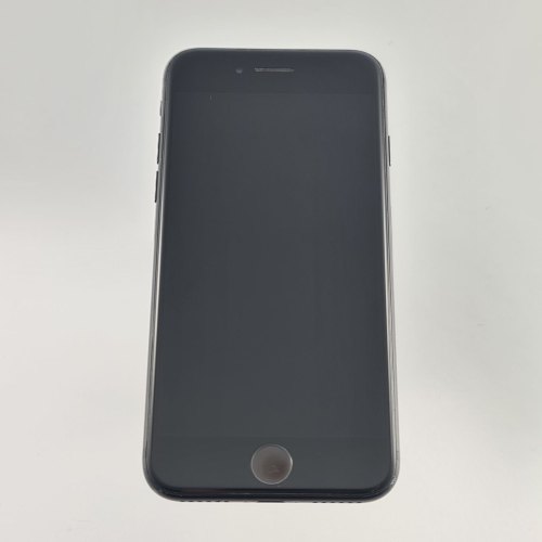 Смартфон Apple iPhone 7 128 GB Black USED **