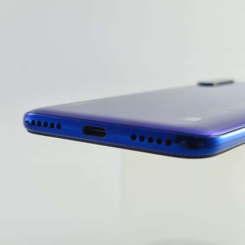 Смартфон Xiaomi Mi A3 64 GB Blue USED **