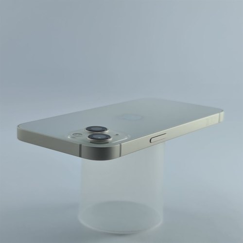 Смартфон Apple iPhone 13 256 GB Starlight USED **