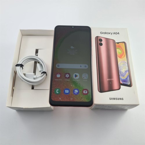 Смартфон Samsung Galaxy A04 32 GB Copper USED **
