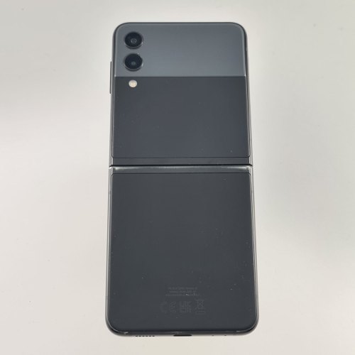 Смартфон Samsung Galaxy Z Flip3 256 GB Phantom Black USED **