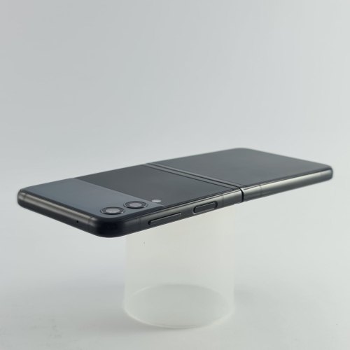 Смартфон Samsung Galaxy Z Flip3 256 GB Phantom Black USED **