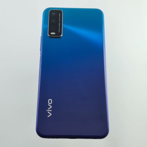 Смартфон Vivo Y20 64 GB Nebula Blue USED **
