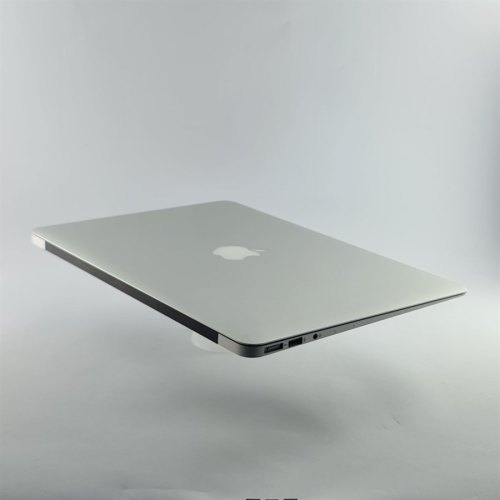 Ноутбук MacBook Air 13  Intel Core i5, 8 GB, 128 GB, Silver USED ** (MQD32)