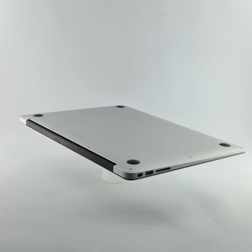 Ноутбук MacBook Air 13  Intel Core i5, 8 GB, 128 GB, Silver USED ** (MQD32)