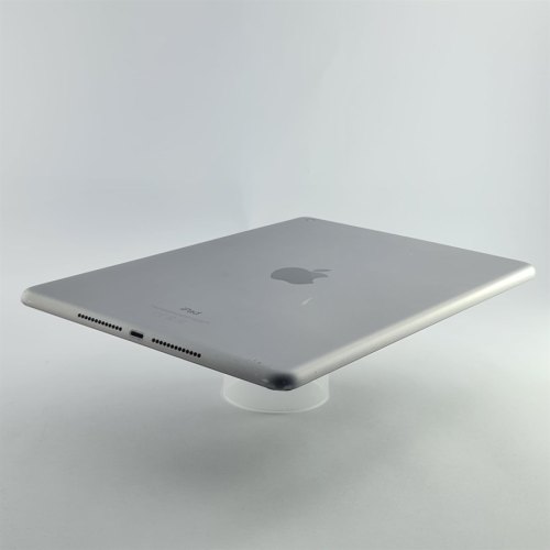 Планшет iPad 2018, 32 GB, Wi-Fi, Space Gray USED ** (MR7F2)