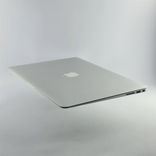 Ноутбук MacBook Air 13  Intel Core i5, 8 GB, 128 GB, Silver USED ** (MQD32)