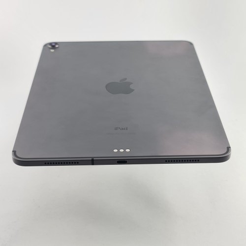 Планшет iPad Pro 11, 64 GB, Wi-Fi+4G, Space Gray USED ** (MU0M2)