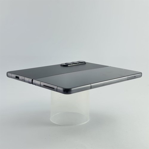 Смартфон Samsung Galaxy Z Fold 4 512 GB Phantom Black USED **