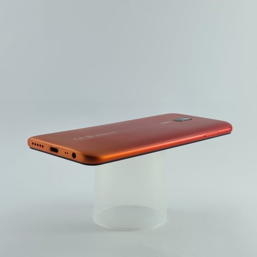 Смартфон Xiaomi Redmi 8A 32 GB Sunset Red USED **