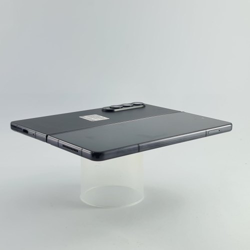 Смартфон Samsung Galaxy Z Fold 4 512 GB Phantom Black USED **