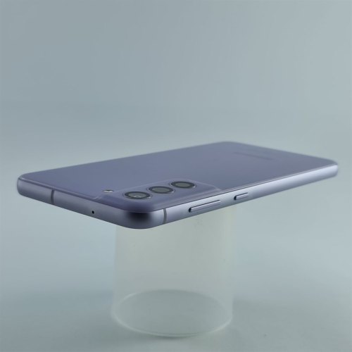 Смартфон Samsung Galaxy S21 FE 5G 128 GB Lavender USED **