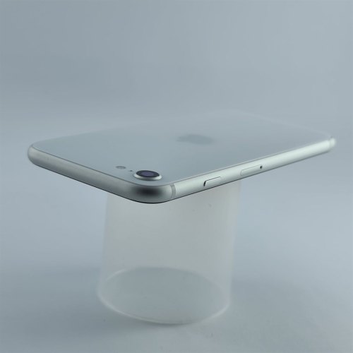 Смартфон Apple iPhone SE Gen.2 128 GB White USED **