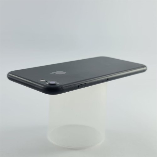Смартфон Apple iPhone 7 256 GB Black USED **