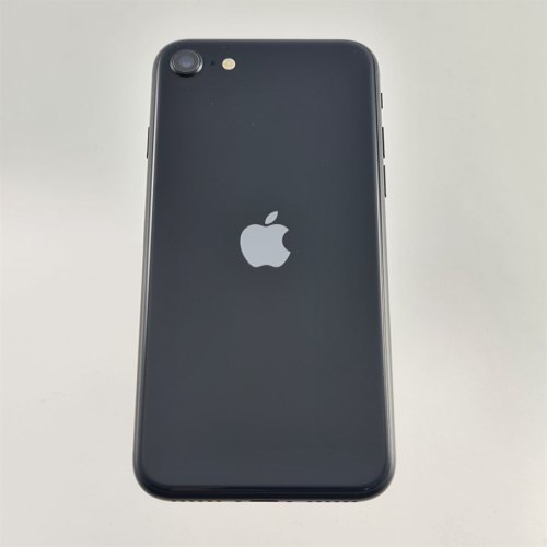 Смартфон Apple iPhone SE Gen.3 64 GB Midnight USED **
